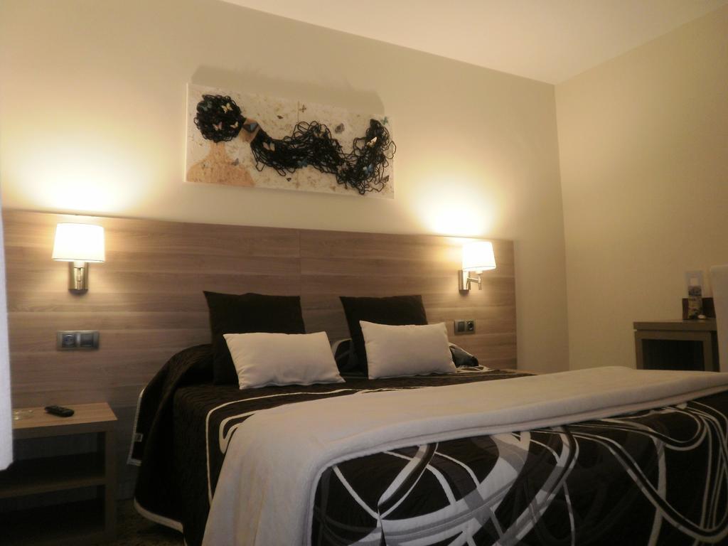ריאלפ Hotel Victor מראה חיצוני תמונה
